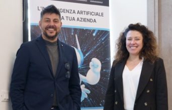 Scopri di più sull'articolo Chi controlla la domanda vince: UniSolutions cambia le regole del marketing grazie all’AI